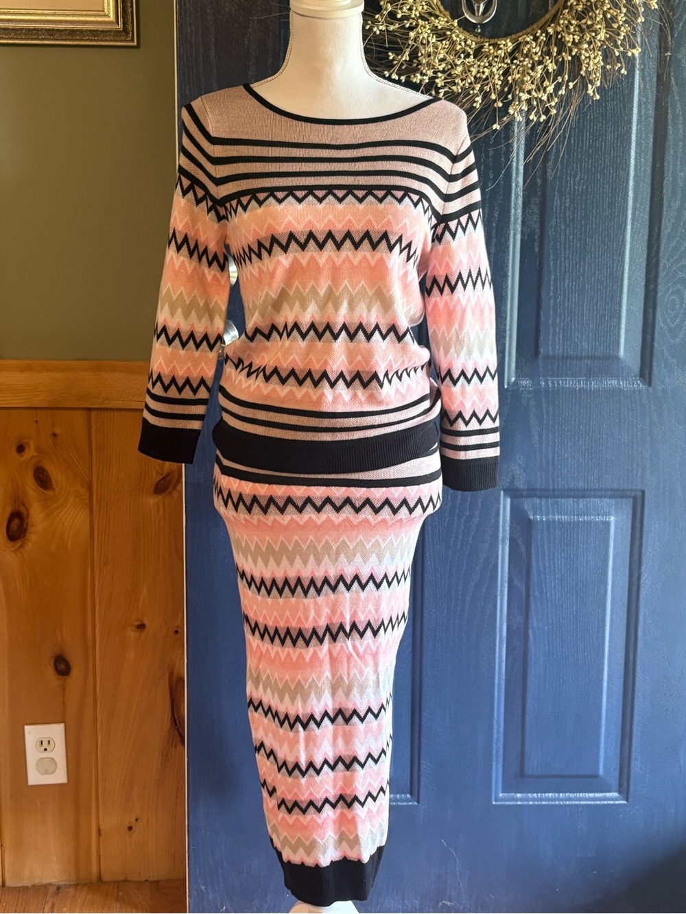 New York & Company Pink and Black Chevron Knit Skirt Set NWT Top/S Skirt/M